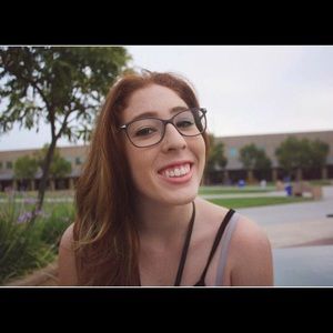 Meet your Posher, Hannah